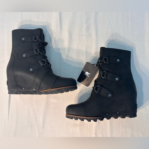 Sorel Joan of Arctic Wedge II Mid-High Lace Up Leather Boots NWT Size 8 - Picture 3 of 11